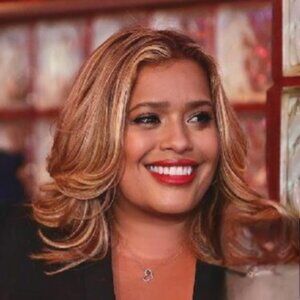 Meet your Posher, Carmen